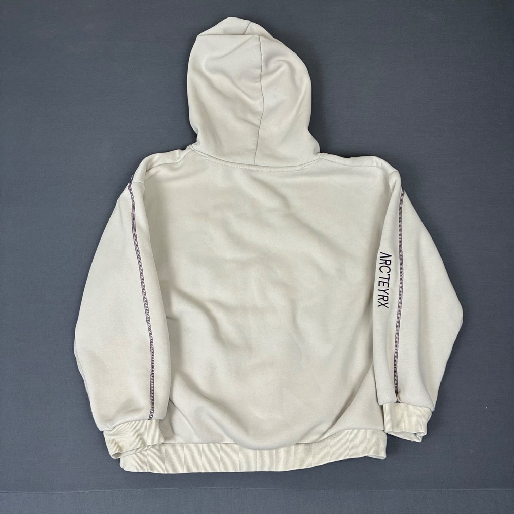 Arc'teryx Off White Pullover Hoodie Purple Spell Out Logo Size Medium - Picture 2 of 10